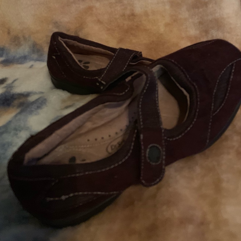 Super comfortable shoes!